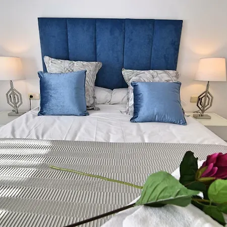 Apartment Puerto Malagueta Solo Familias Malaga